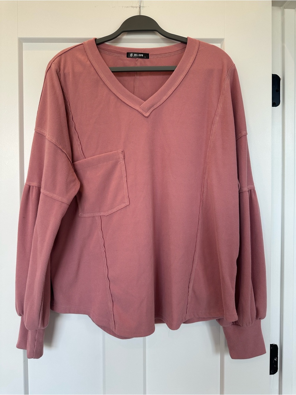Unknown Brand Dusty Rose V-Neck Long Sleeve Balloon Sleeve Top